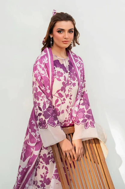 3-Piece Printed Lawn Suit – White & Magenta | Embroidered Neck & Daman | Chiffon Dupatta